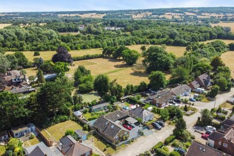 Peverel Avenue, Hatfield Peverel... 5 bed detached house for sale