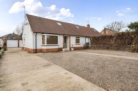 Forest Lane, Harrogate, HG2 4 bed semi