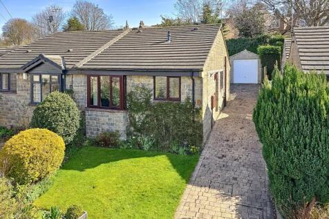 2 bedroom semi-detached bungalow for sale