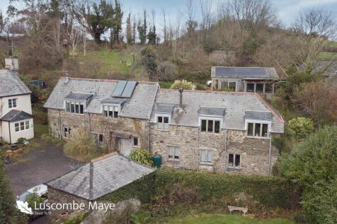 5 bedroom barn conversion for sale