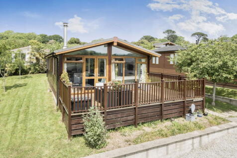 3 bedroom chalet for sale
