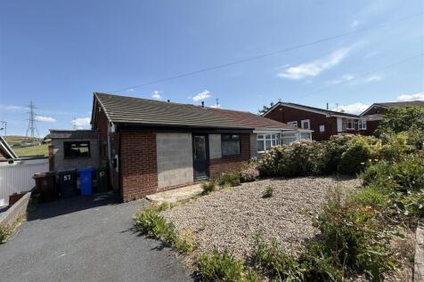 2 bedroom semi-detached bungalow for sale