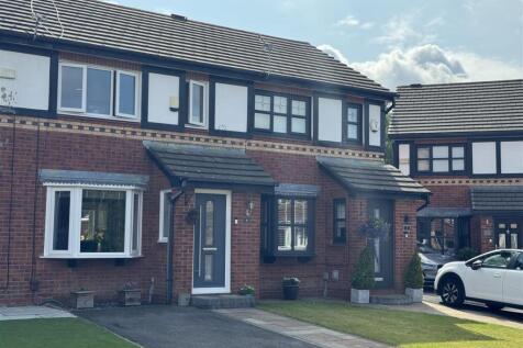 2 bedroom mews property for sale