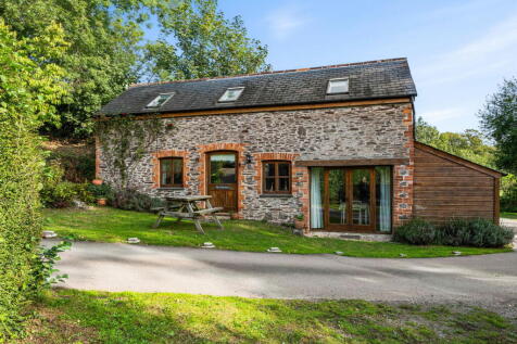 2 bedroom barn conversion for sale