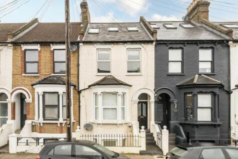 Khama Road, London SW17 3 bed flat for sale