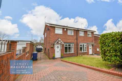 3 bedroom semi-detached house for sale