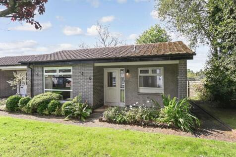 1 bedroom semi-detached house for sale