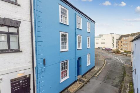 Clarence Street, Dartmouth 1 bed apartment for sale