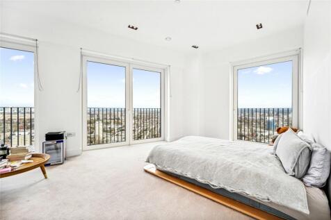 Exchange Gardens, London, SW8 3 bed apartment for sale