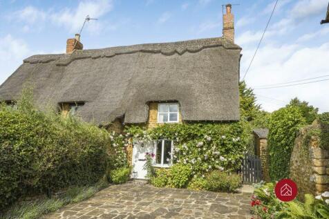 Banbury OX15 3 bed cottage for sale
