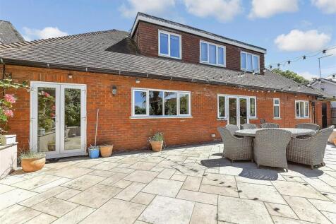 The Green, Theydon Bois, Essex 4 bed detached house for sale