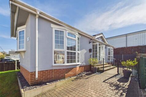 1 bedroom detached house for sale