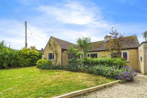 Alstone, Tewkesbury, Gloucestershire... 4 bed bungalow for sale