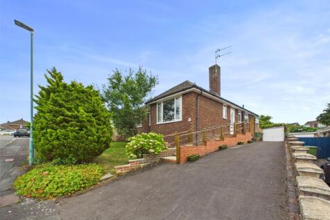 Hickley Gardens, Brockworth... 2 bed bungalow for sale