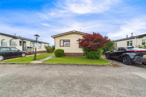 2 bedroom detached house for sale