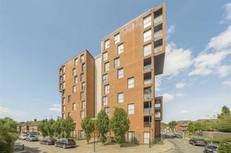 Press Road, London NW10 2 bed flat for sale