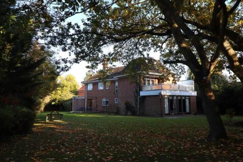 Winnington Close, Hampstead Garden... 6 bed detached house for sale