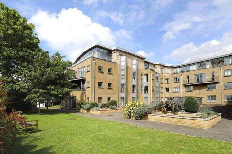 The Downs, Wimbledon, SW20 2 bed flat for sale