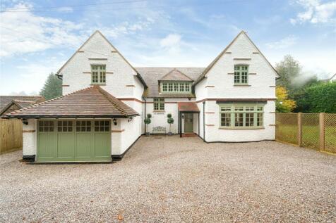 5 bedroom detached house for sale