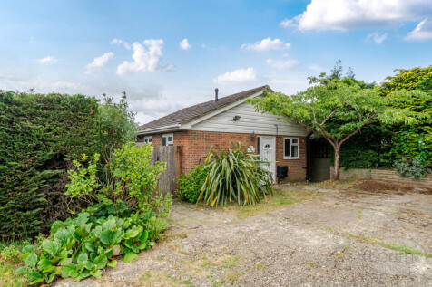 2 bedroom bungalow for sale