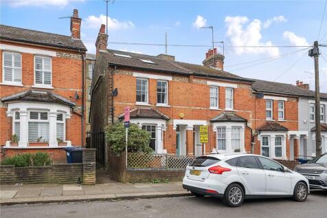 Falkland Road, High Barnet, EN5 3 bed end of terrace house for sale