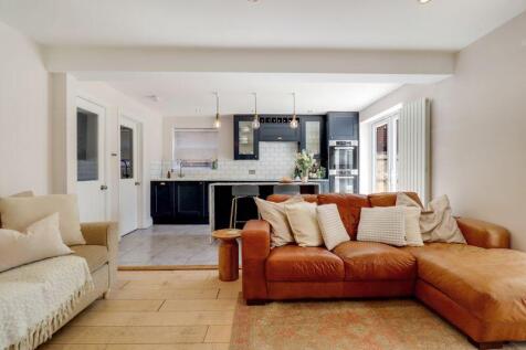 3 bedroom house for sale