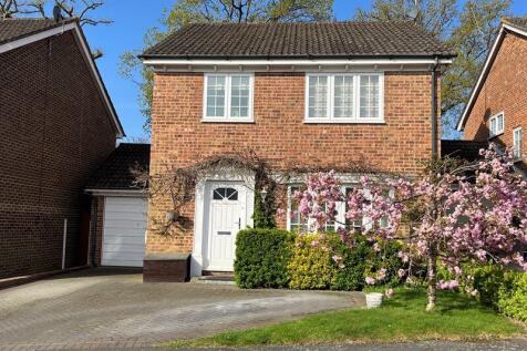 Bosman Drive, Windlesham GU20 4 bed detached house for sale