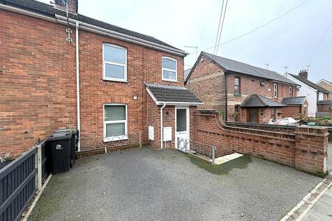 Poole Road, Upton, Poole, BH16 2 bed mews for sale