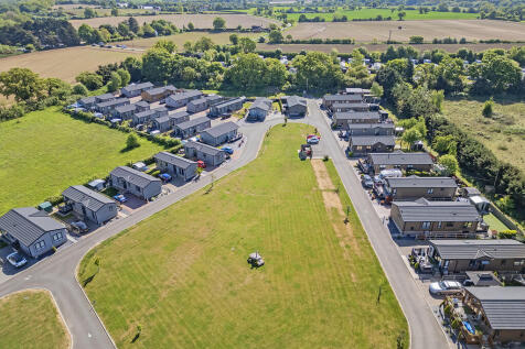 Bucklesham Park Holiday Village 2 bed detached bungalow for sale