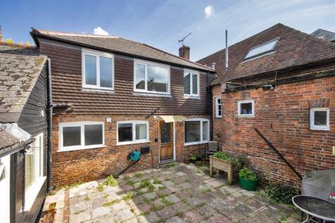 Coombe Lane, Tenterden, Kent, TN30 6HD 2 bed terraced house for sale