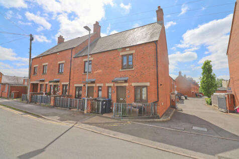 The Quarters, New Street, Hinckley... 2 bed end of terrace house for sale
