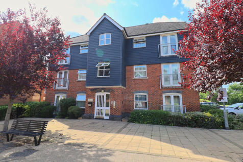 Long Meadow Drive, Hinckley... 2 bed flat for sale