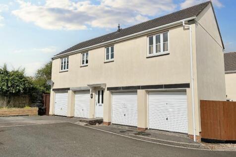 Monkey Puzzle Drive 2 bed coach house for sale