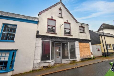 a Market Street, Hatherleigh, Okehampton 2 bed apartment for sale