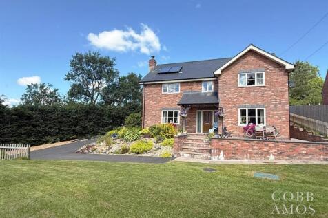 Dolau, Llandrindod Wells 4 bed detached house for sale