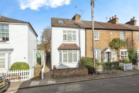 3 bedroom terraced house for sale