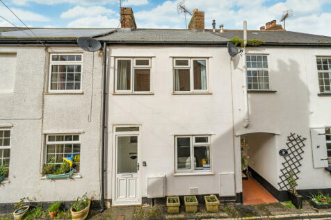 2 bedroom terraced house for sale