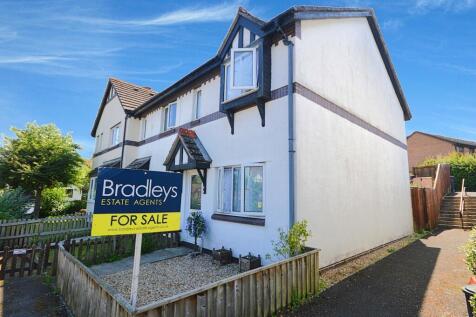 2 bedroom semi-detached house for sale