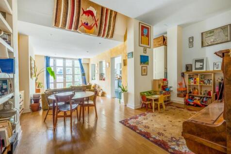 Sillwood Terrace, Brighton 2 bed apartment for sale