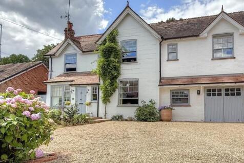 St. Marys Road, Liss GU33 5 bed detached house for sale