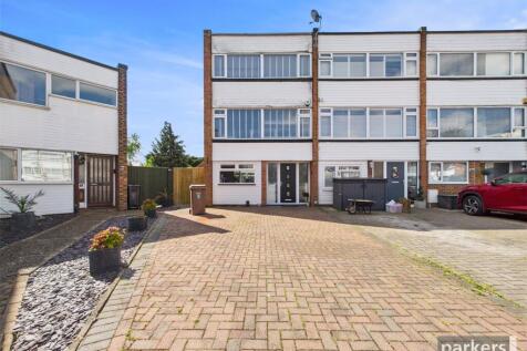 Leyburn Close, Reading RG5 4 bed end of terrace house for sale