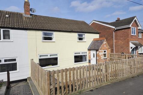 The Green, Donington Le Heath LE67 3 bed end of terrace house for sale