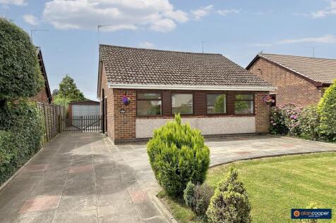 2 bedroom detached bungalow for sale