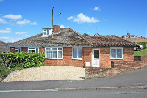 3 bedroom semi-detached bungalow for sale