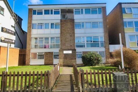 Crossbrook Court, Crossbrook Street... 1 bed flat for sale