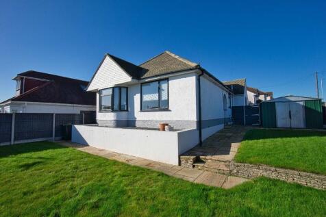 4 bedroom chalet for sale