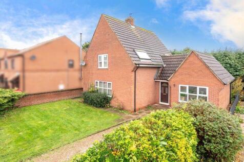 Steeple House, High Street, South... 3 bed detached house for sale