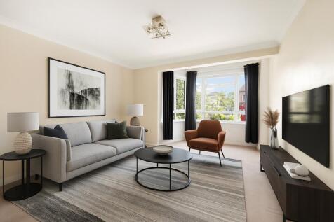 Pandora Court, Surbiton KT6 3 bed maisonette for sale