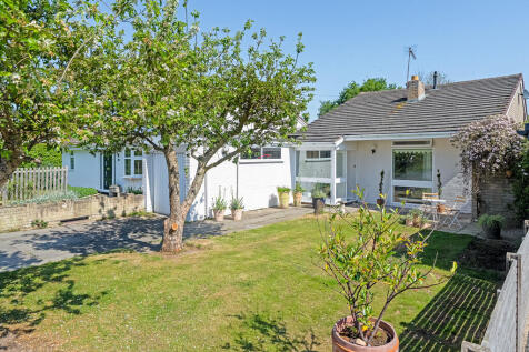 Crossfields, Tarvin 3 bed detached bungalow for sale