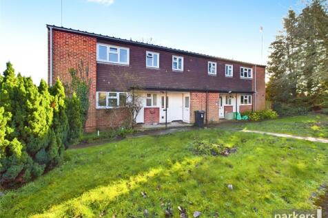 Crest Close, Reading RG10 2 bed apartment for sale